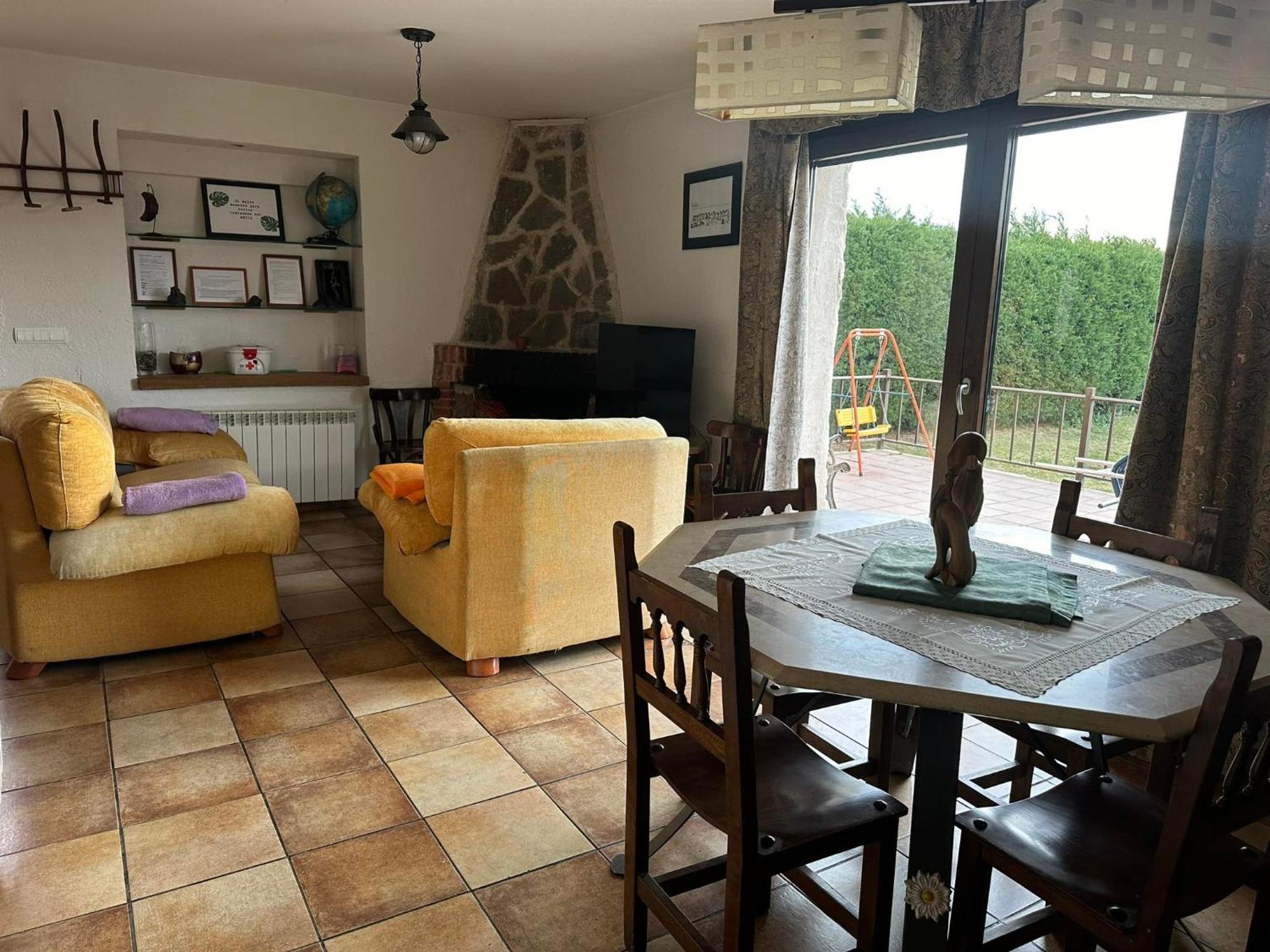Pensjonat Vivienda De Uso Turistico El Nido La Serrada Zewnętrze zdjęcie